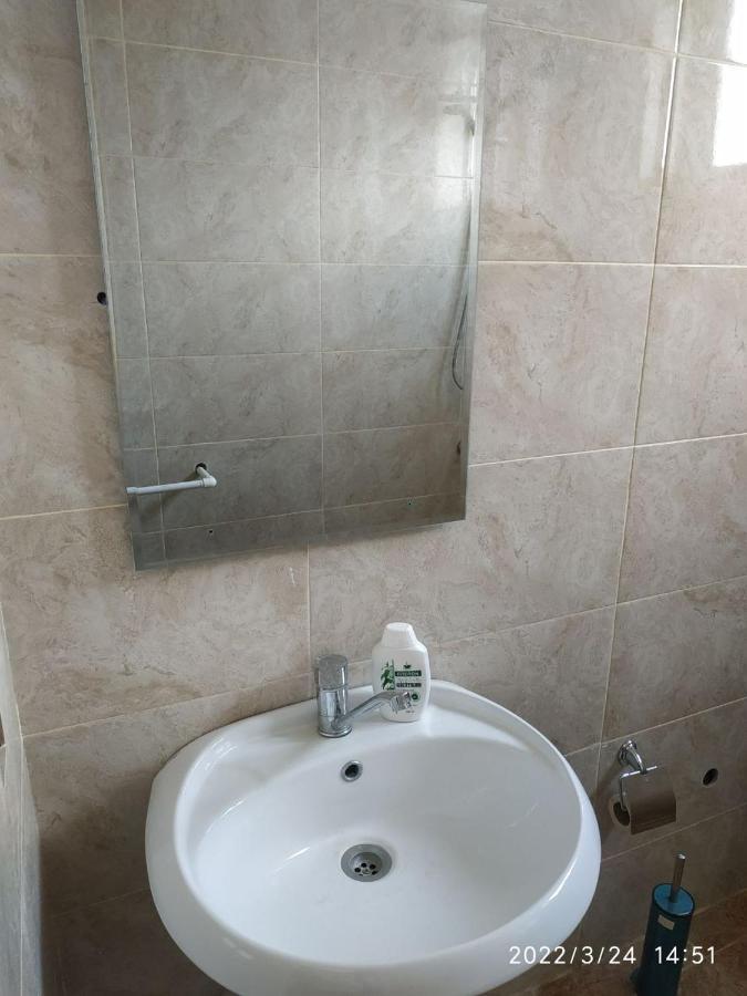 Hostel One Ланкаран Екстериор снимка