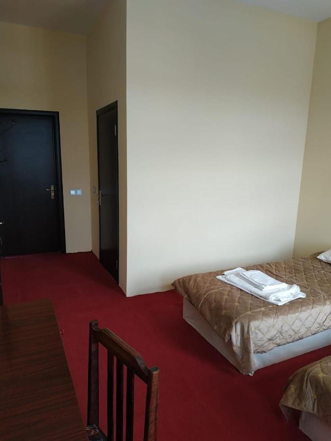 Hostel One Ланкаран Екстериор снимка