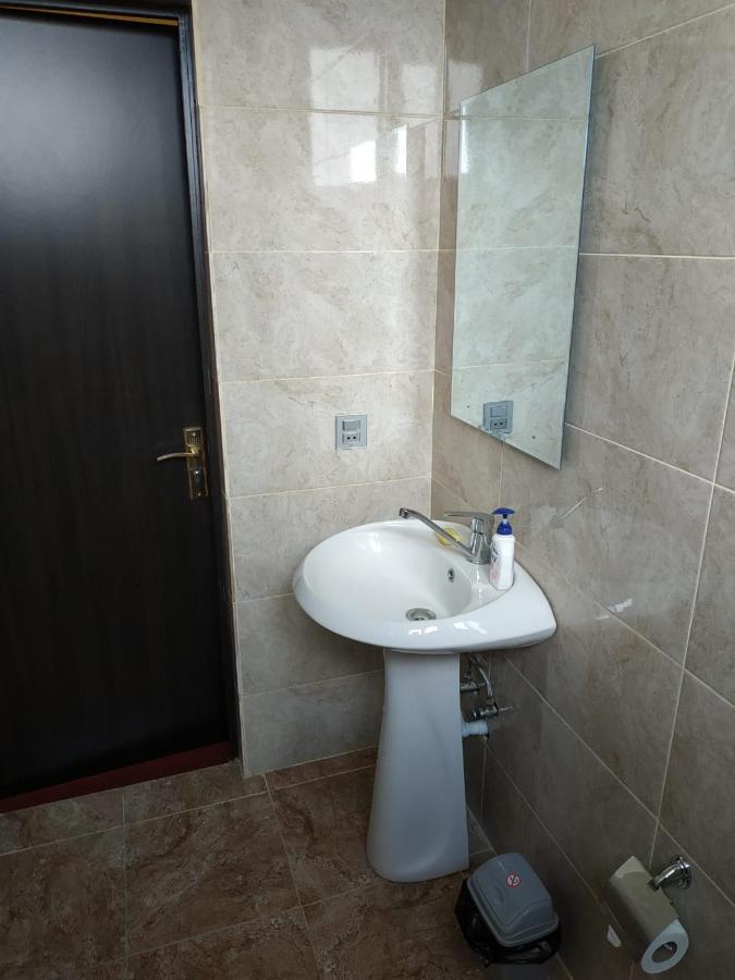 Hostel One Ланкаран Екстериор снимка
