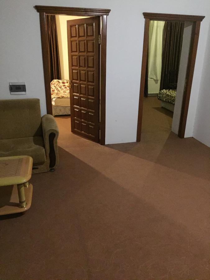 Hostel One Ланкаран Екстериор снимка